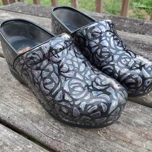 Dansko nursing clogs